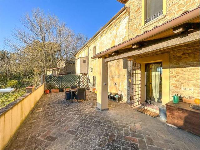 Villa in vendita a Mercatino Conca PU