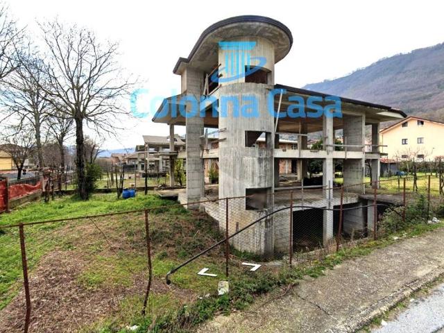 Villa in vendita a Mercato San Severino SA