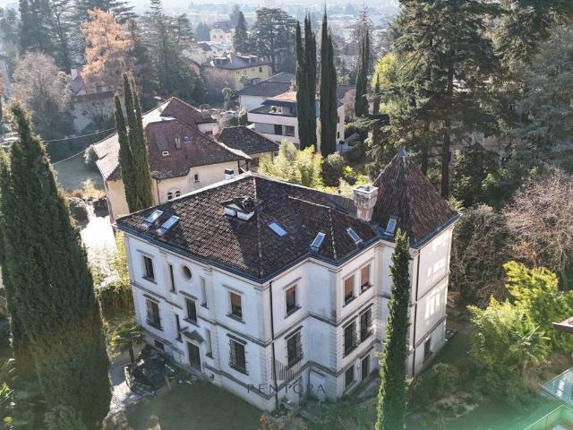 Villa in vendita a Merano BZ