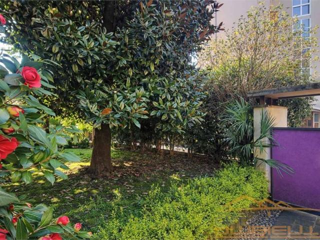 Villa in vendita a Merate LC