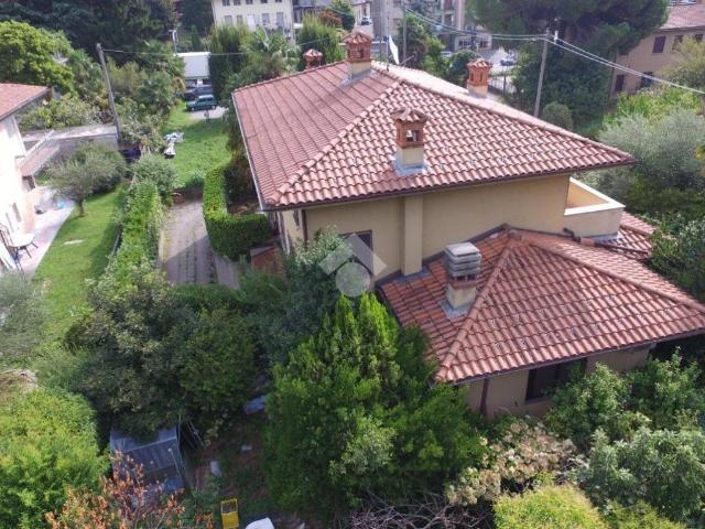 Villa in vendita a Merate LC