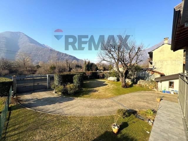 Villa in vendita a Mergozzo
