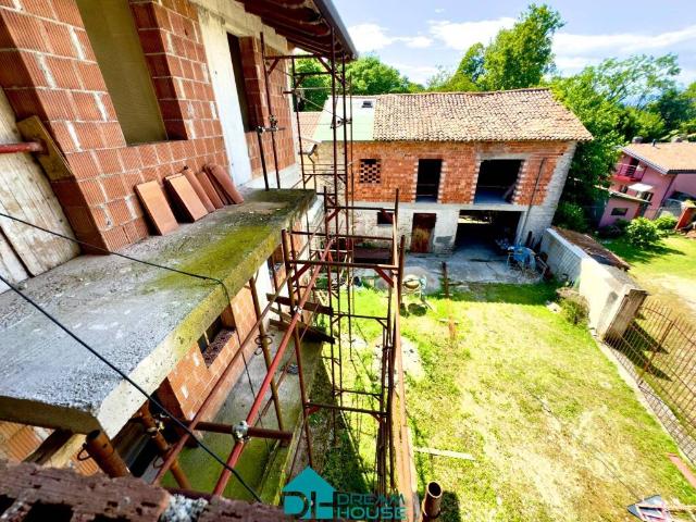 Villa in vendita a Mereto di Tomba UD