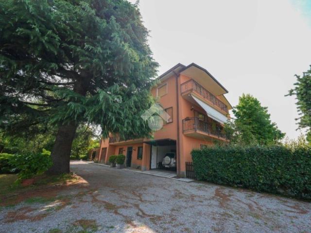 Villa in vendita a Merone CO