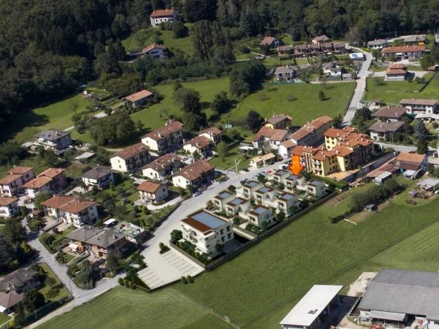 Villa in vendita a Mesenzana VA