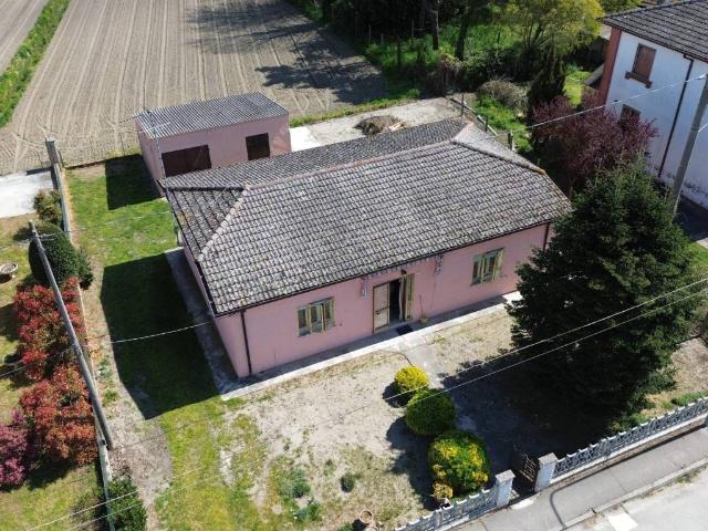 Villa in vendita a Mesola FE