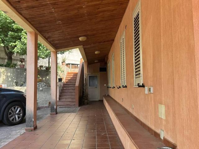 Villa in vendita a Messina