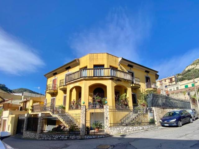 Villa in vendita a Messina ME