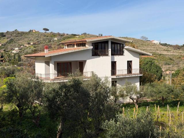 Villa in vendita a Messina ME