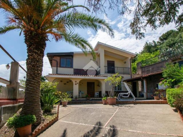 Villa in vendita a Messina ME