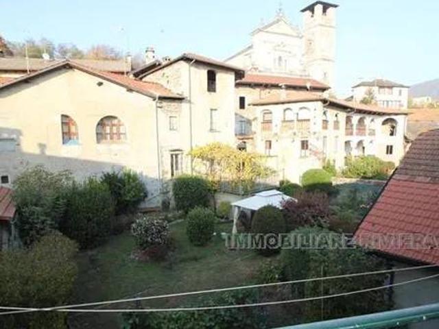 Villa in vendita a Miasino NO