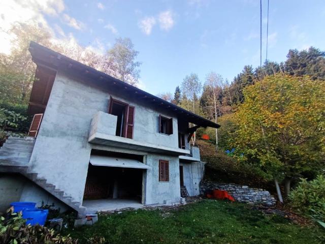 Villa in vendita a Miazzina VB