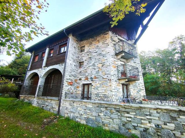 Villa in vendita a Miazzina VB