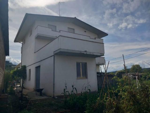 Villa in vendita a Miglianico CH