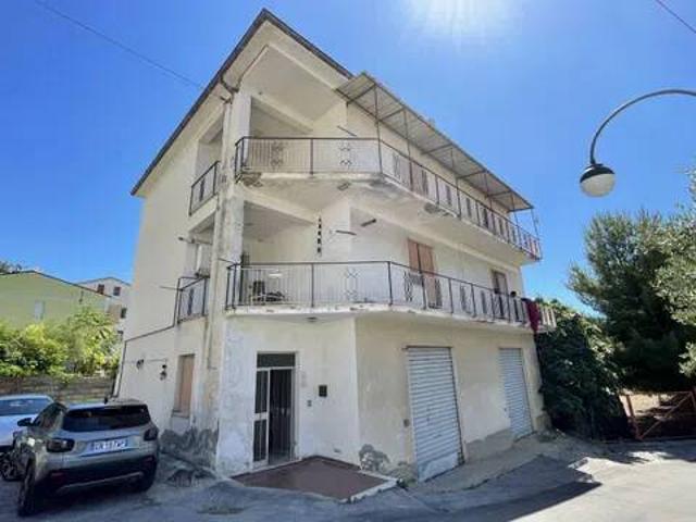Villa in vendita a Miglianico CH