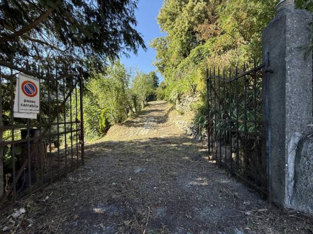 Villa in vendita a Mignanego GE