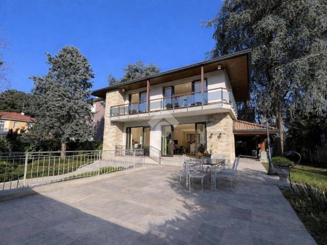 Villa in vendita a Milano MI
