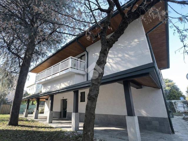 Villa in vendita a Milano MI