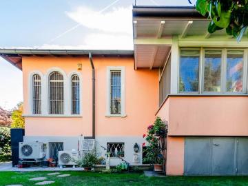 Villa in vendita a Milano MI
