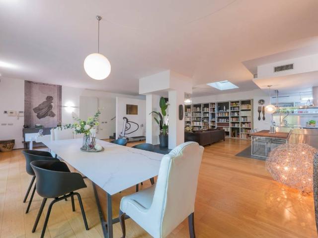 Villa in vendita a Milano MI