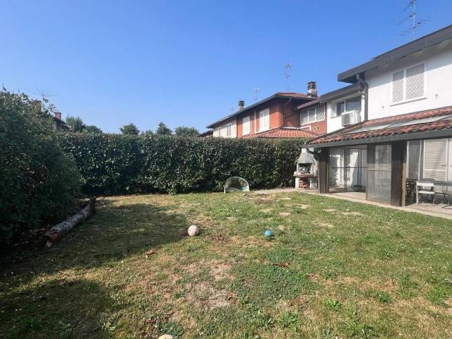 Villa in vendita a Milano MI