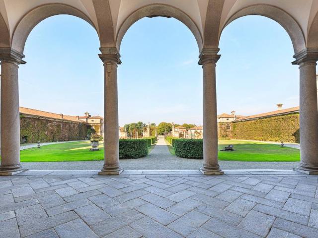 Villa in vendita a Milano MI