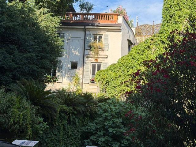 Villa in vendita a Milano MI