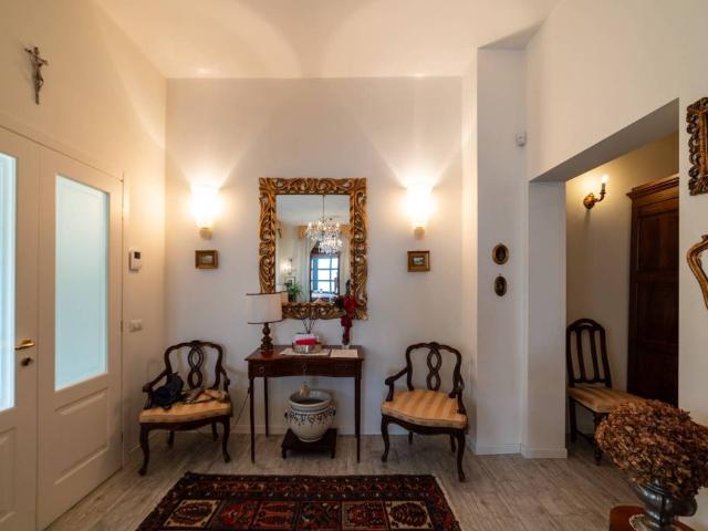 Villa in vendita a Milano MI