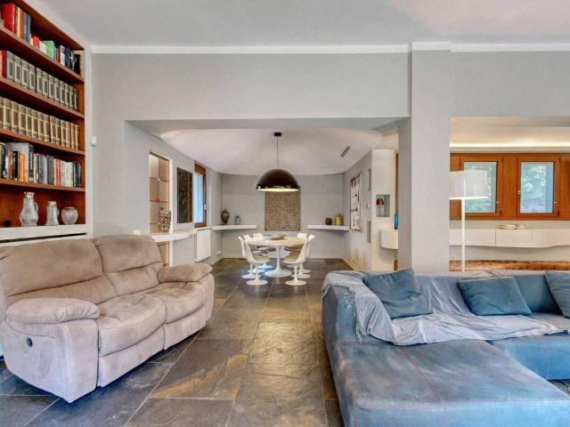 Villa in vendita a Milano MI