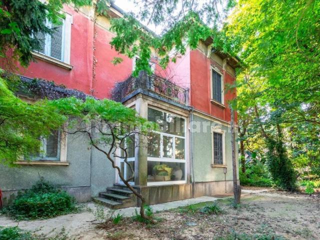 Villa in vendita a Milano MI