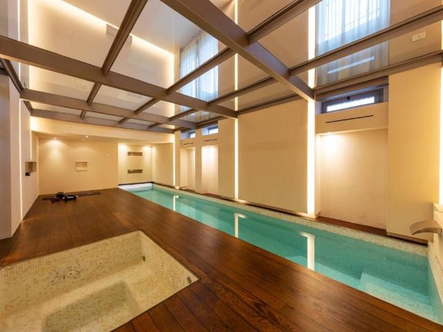 Villa in vendita a Milano MI