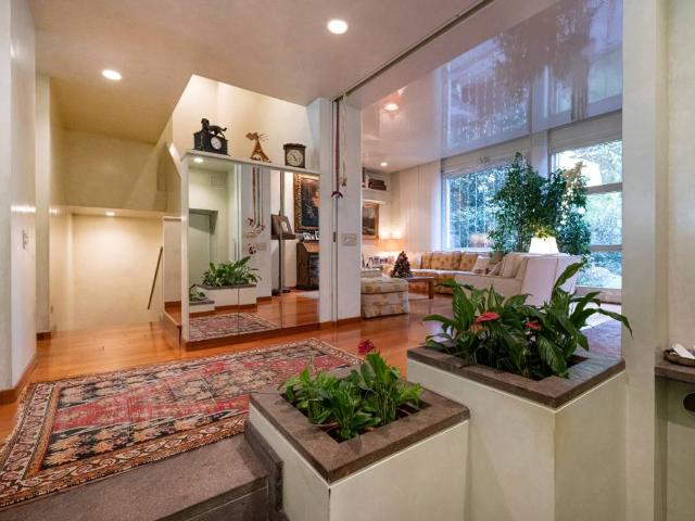 Villa in vendita a Milano MI
