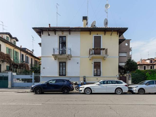 Villa in vendita a Milano MI