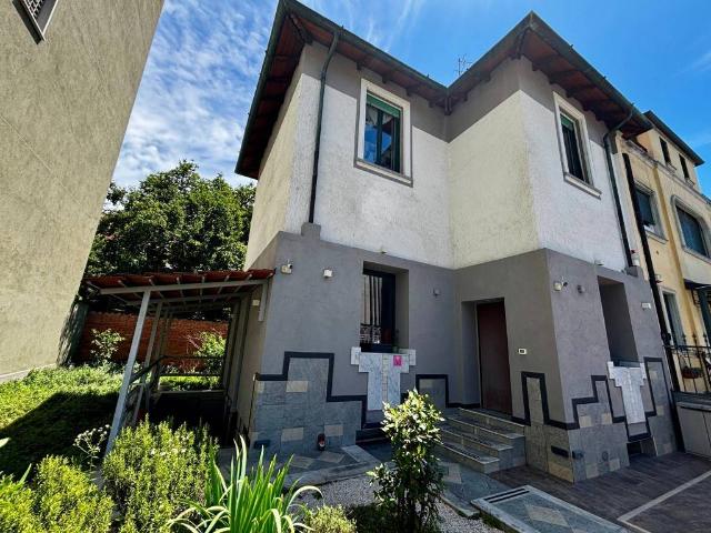 Villa in vendita a Milano MI