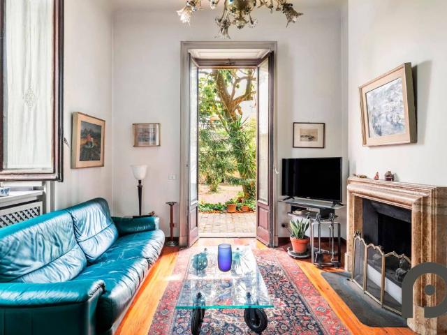 Villa in vendita a Milano MI