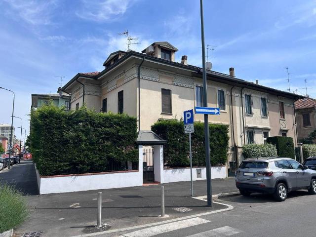 Villa in vendita a Milano MI