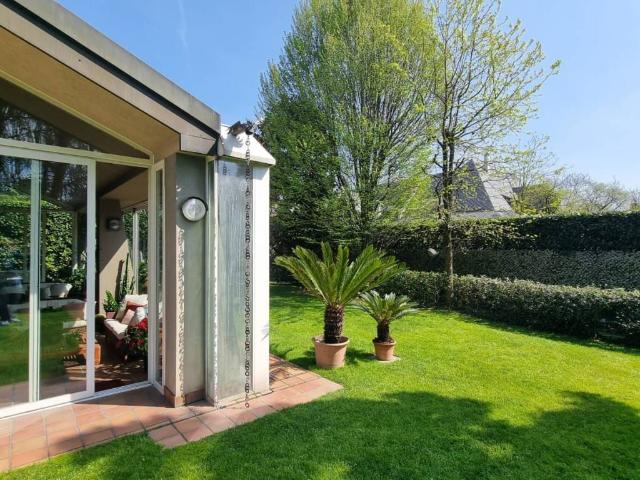 Villa in vendita a Milano MI