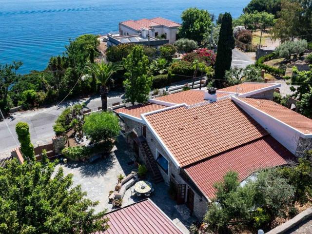 Villa in vendita a Milazzo ME