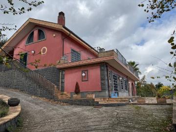 Villa in vendita a Milo CT