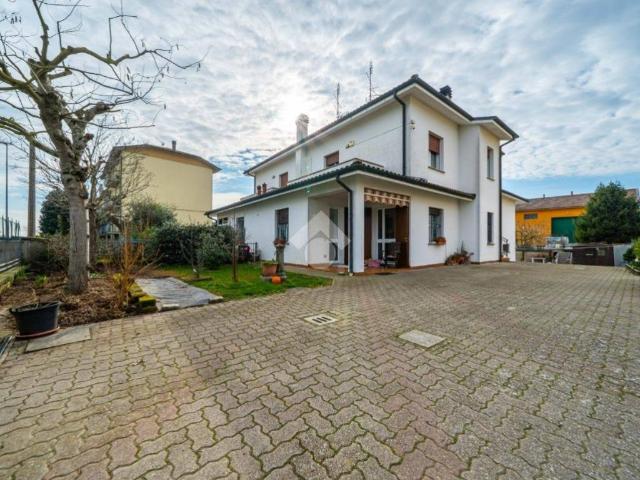 Villa in vendita a Minerbio BO