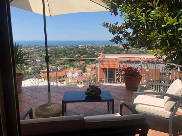Villa in vendita a Minturno LT