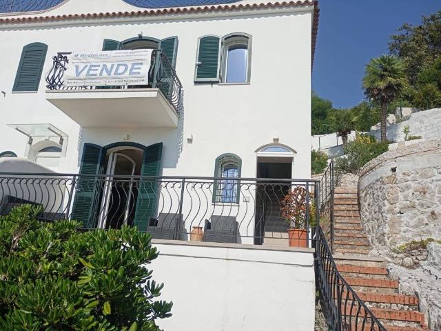 Villa in vendita a Minturno LT
