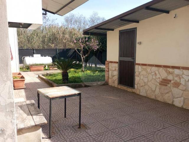 Villa in vendita a Minturno LT
