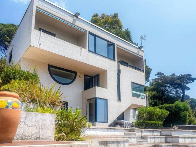 Villa in vendita a Minturno LT
