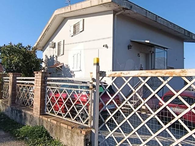 Villa in vendita a Minturno LT