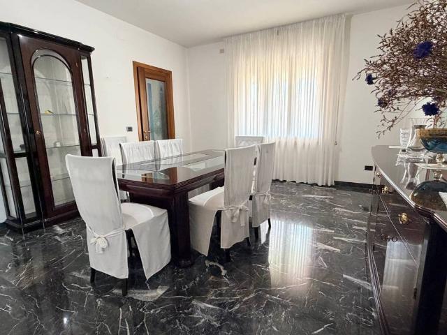 Villa in vendita a Mira VE
