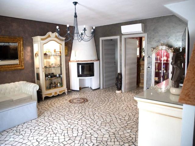 Villa in vendita a Mira VE