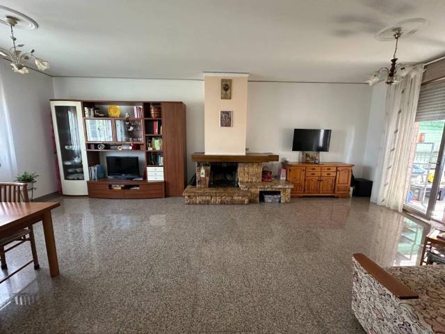 Villa in vendita a Mirandola MO