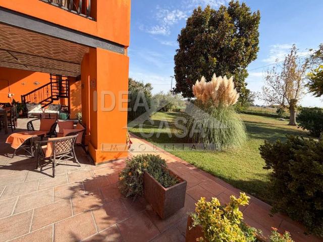 Villa in vendita a Mirandola MO