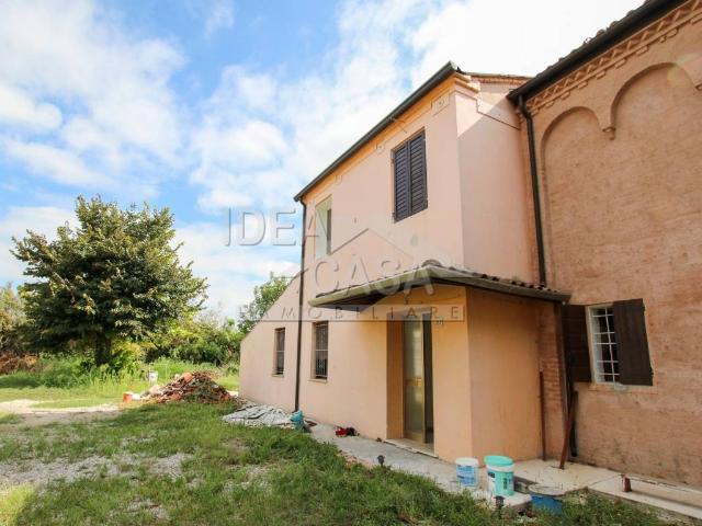 Villa in vendita a Mirandola MO